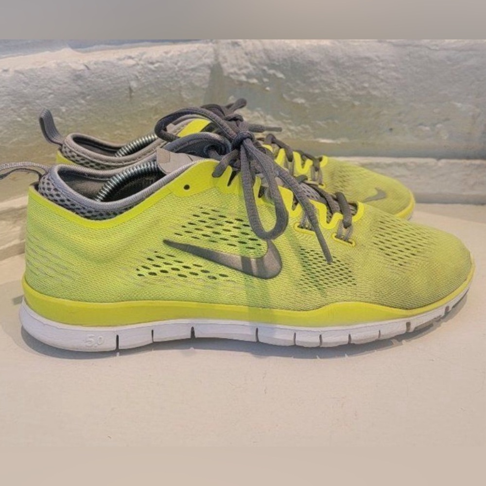 Nike Womens Free 5.0 TR Fit 4 629496-700 Yellow Running Shoes Sneakers Size 8